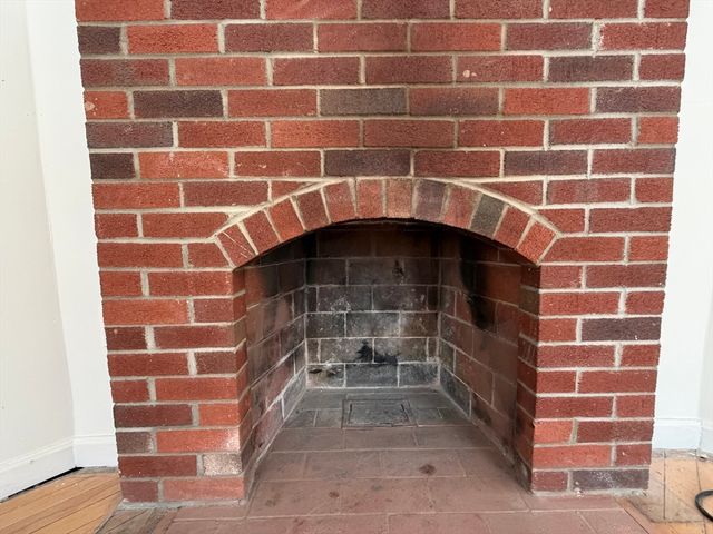 12 Stoneland Rd, Worcester, MA 01603