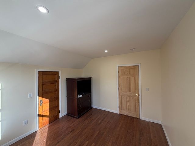 12 Stoneland Rd, Worcester, MA 01603