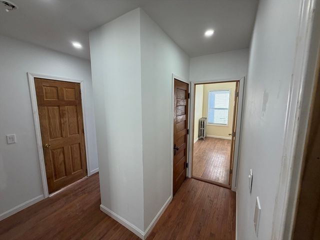 12 Stoneland Rd, Worcester, MA 01603