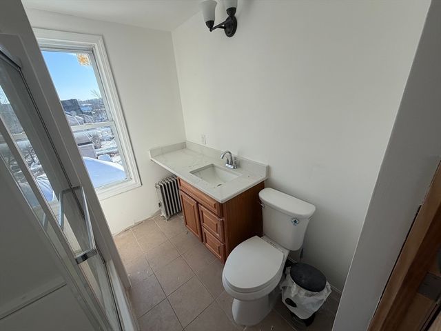 12 Stoneland Rd, Worcester, MA 01603