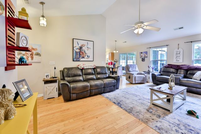 525 Carolina Woods Dr., Myrtle Beach, SC 29588