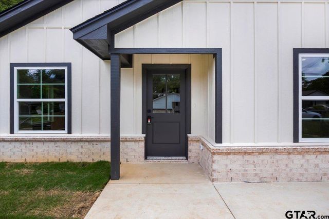 3115 W Rose St., Tyler, TX 75701