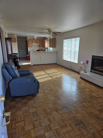 660 Maryland, Butte, MT 59701