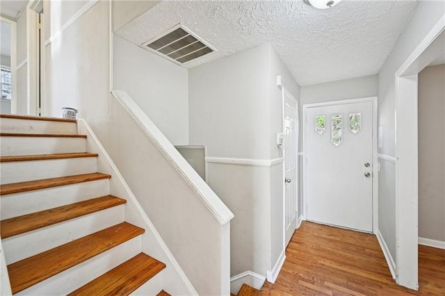 1324 N Hicks Circle NW, Conyers, GA 30012