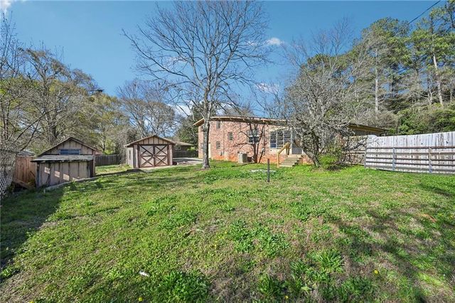 1324 N Hicks Circle NW, Conyers, GA 30012