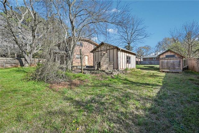 1324 N Hicks Circle NW, Conyers, GA 30012