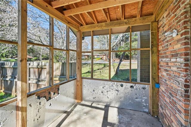 1324 N Hicks Circle NW, Conyers, GA 30012