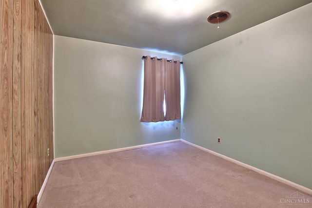 10709 Edgewood Road, Harrison Twp, OH 45030