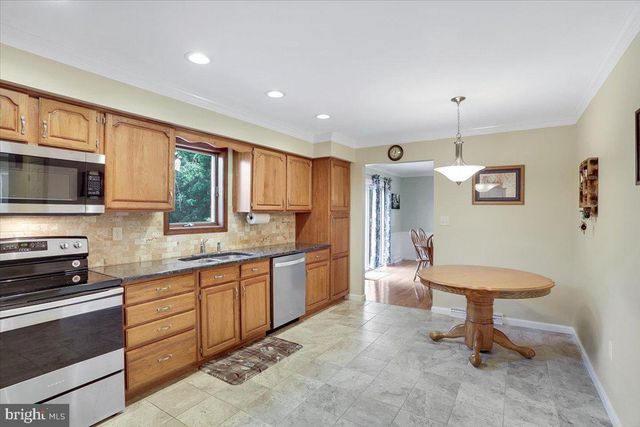 643 ELLIOTT DR, Lewisberry, PA 17339