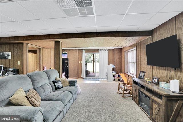 643 ELLIOTT DR, Lewisberry, PA 17339