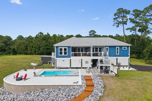 15520 Needle Street, Biloxi, MS 39532
