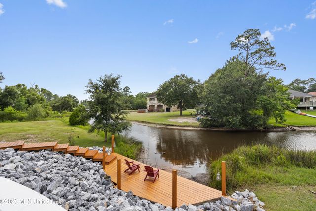 15520 Needle Street, Biloxi, MS 39532