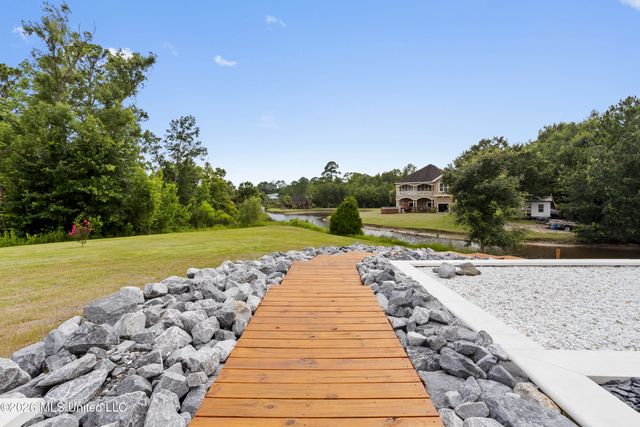 15520 Needle Street, Biloxi, MS 39532
