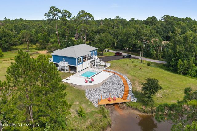 15520 Needle Street, Biloxi, MS 39532