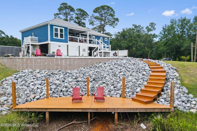 15520 Needle Street, Biloxi, MS 39532