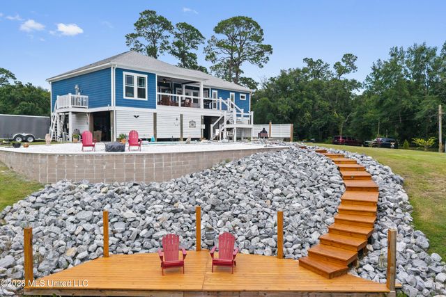 15520 Needle Street, Biloxi, MS 39532