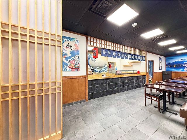 5026 Broadway, Lancaster, NY 14043