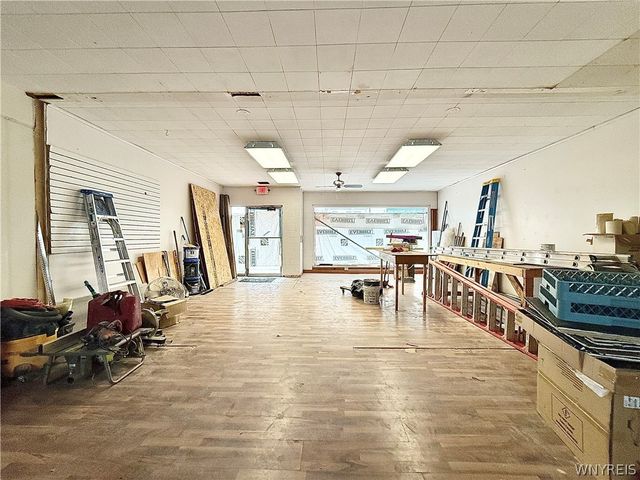 5026 Broadway, Lancaster, NY 14043