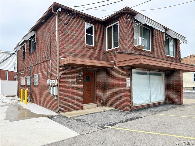 5026 Broadway, Lancaster, NY 14043
