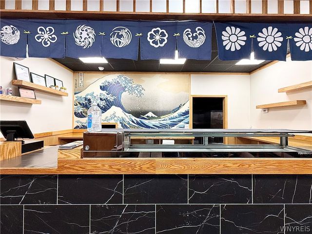 5026 Broadway, Lancaster, NY 14043