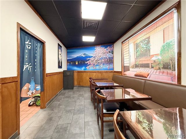 5026 Broadway, Lancaster, NY 14043