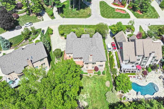 5500 Crystal Creek Lane, Washington Twp, MI 48094