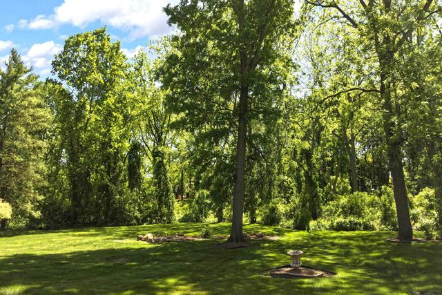5500 Crystal Creek Lane, Washington Twp, MI 48094