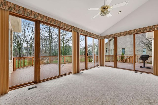 5500 Crystal Creek Lane, Washington Twp, MI 48094