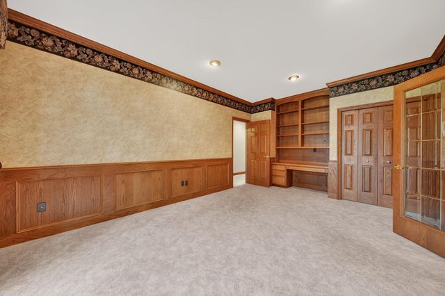 5500 Crystal Creek Lane, Washington Twp, MI 48094