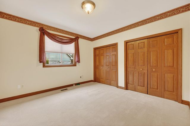 5500 Crystal Creek Lane, Washington Twp, MI 48094