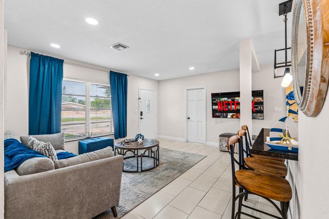 1508 NE 15th Avenue, Fort Lauderdale, FL 33304
