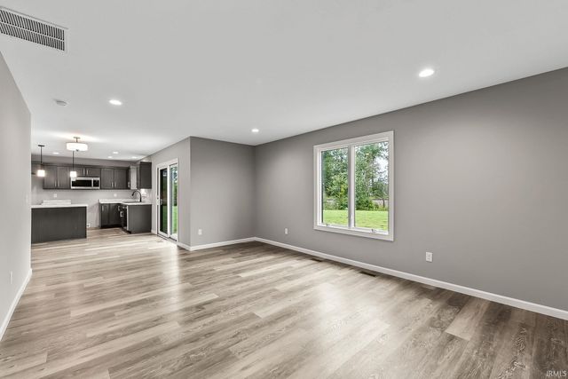 814 Lagonda Trail, Fort Wayne, IN 46818