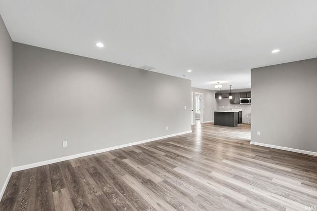 814 Lagonda Trail, Fort Wayne, IN 46818