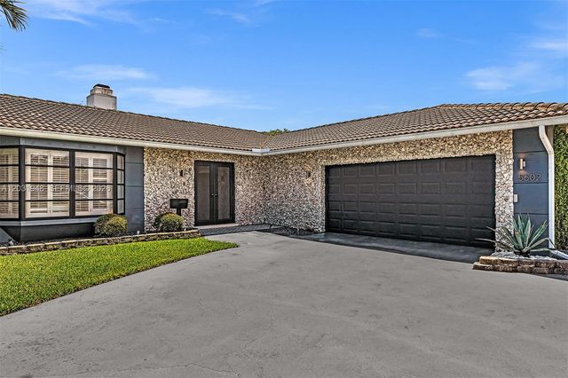 5602 S Travelers Palm Lane, Tamarac, FL 33319