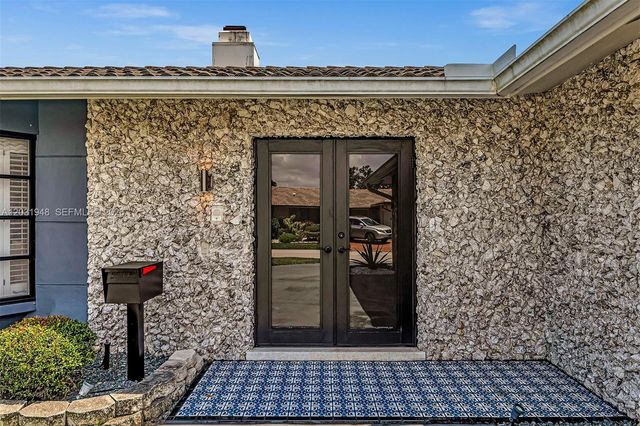 5602 S Travelers Palm Lane, Tamarac, FL 33319