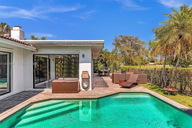 5602 S Travelers Palm Lane, Tamarac, FL 33319