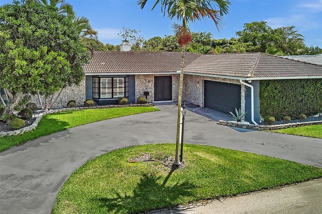5602 S Travelers Palm Lane, Tamarac, FL 33319