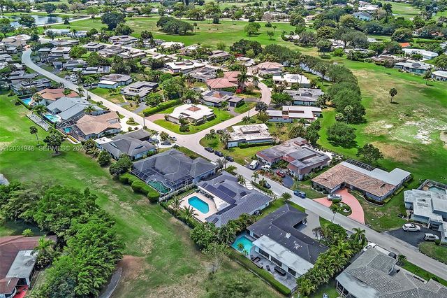 5602 S Travelers Palm Lane, Tamarac, FL 33319