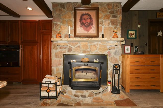 112 Alkim Dr, Centerville, PA 15417