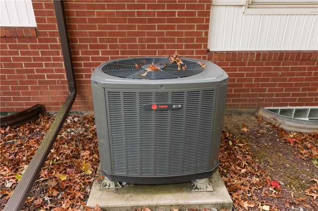 112 Alkim Dr, Centerville, PA 15417