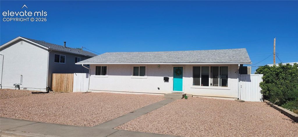 2305 Cheyenne Avenue, Pueblo, CO 81003 — exterior