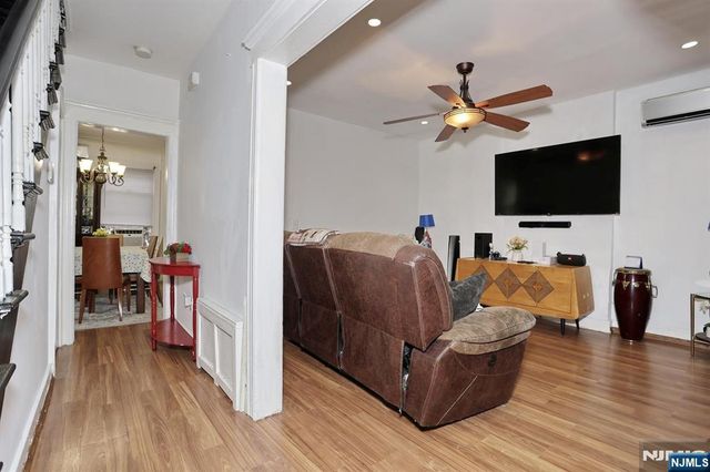 117 Delaware Avenue, Dumont, NJ 07628