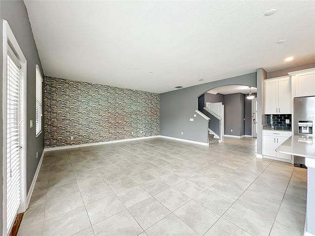 9226 CUT SHOT DRIVE, Winter Garden, FL 34787