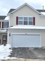 811 Donelson Court, Naperville, IL 60563