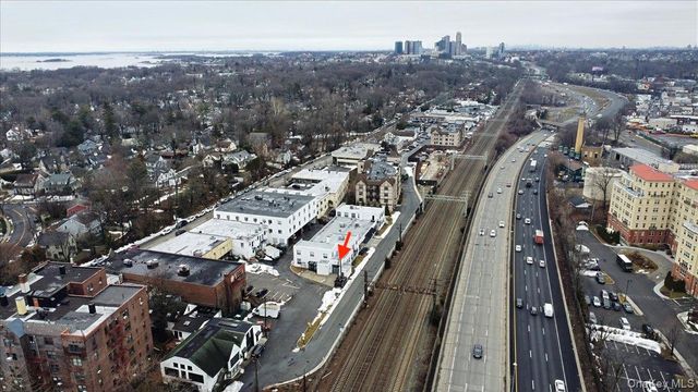 20 North Avenue, Larchmont, NY 10538