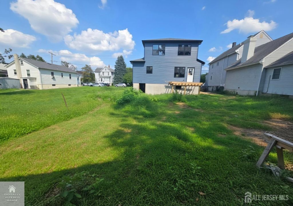 47 Boehmhurst Avenue, Sayreville, NJ 08872