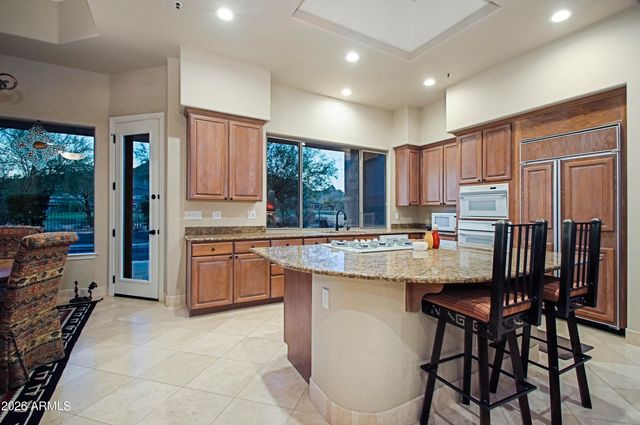 6248 E DUSTY COYOTE Circle, Scottsdale, AZ 85266