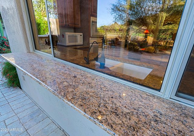 6248 E DUSTY COYOTE Circle, Scottsdale, AZ 85266