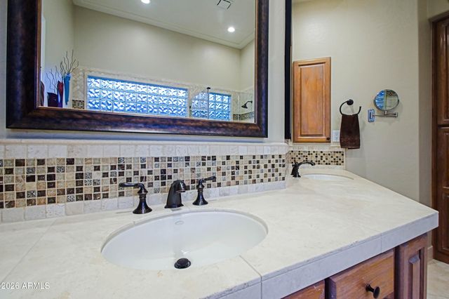 6248 E DUSTY COYOTE Circle, Scottsdale, AZ 85266