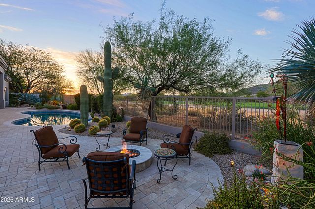 6248 E DUSTY COYOTE Circle, Scottsdale, AZ 85266